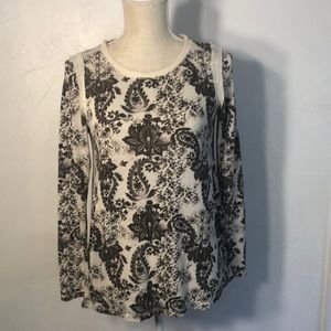 Rewind Top Size Small with Paisley and Lace Back